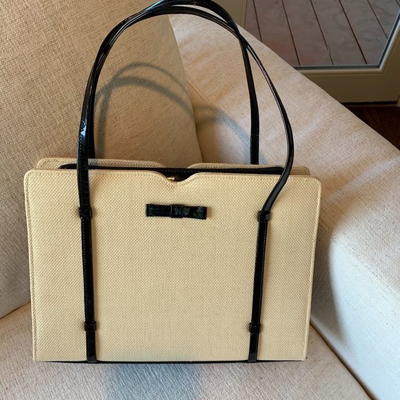 Smart Cream-Colored Lulu Guinness Handbag w/ Black Accents - Picture 1 of 5